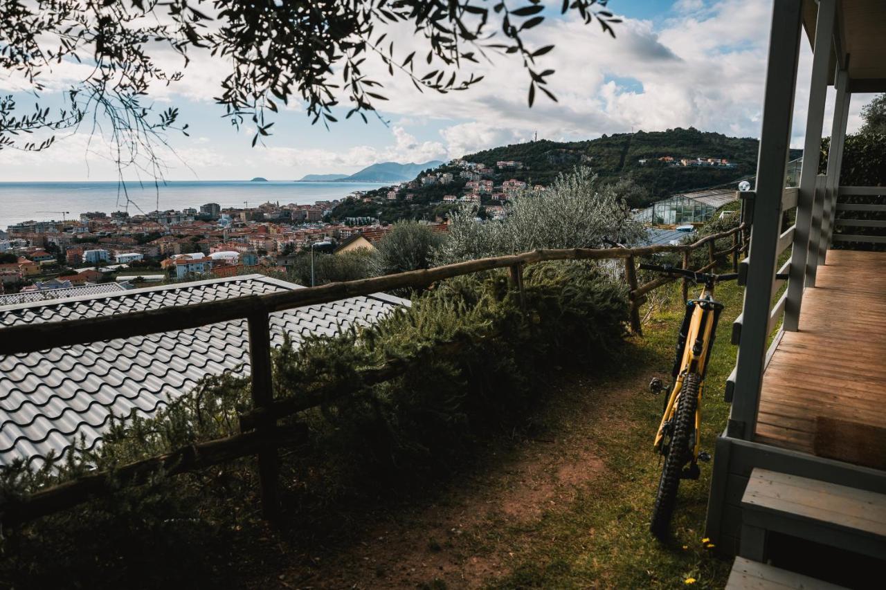 Agriturismo Rose Di Pietra Пиетра Лигуре Екстериор снимка
